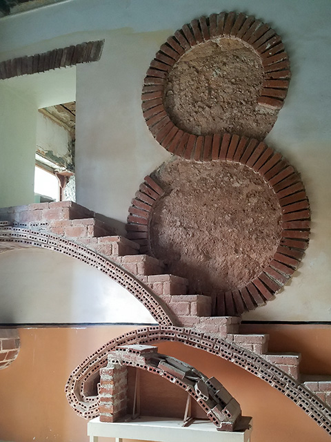 Brick stair at The Escuela Taller de la Habana Gaspar Melchor de Jovellanos, Havana